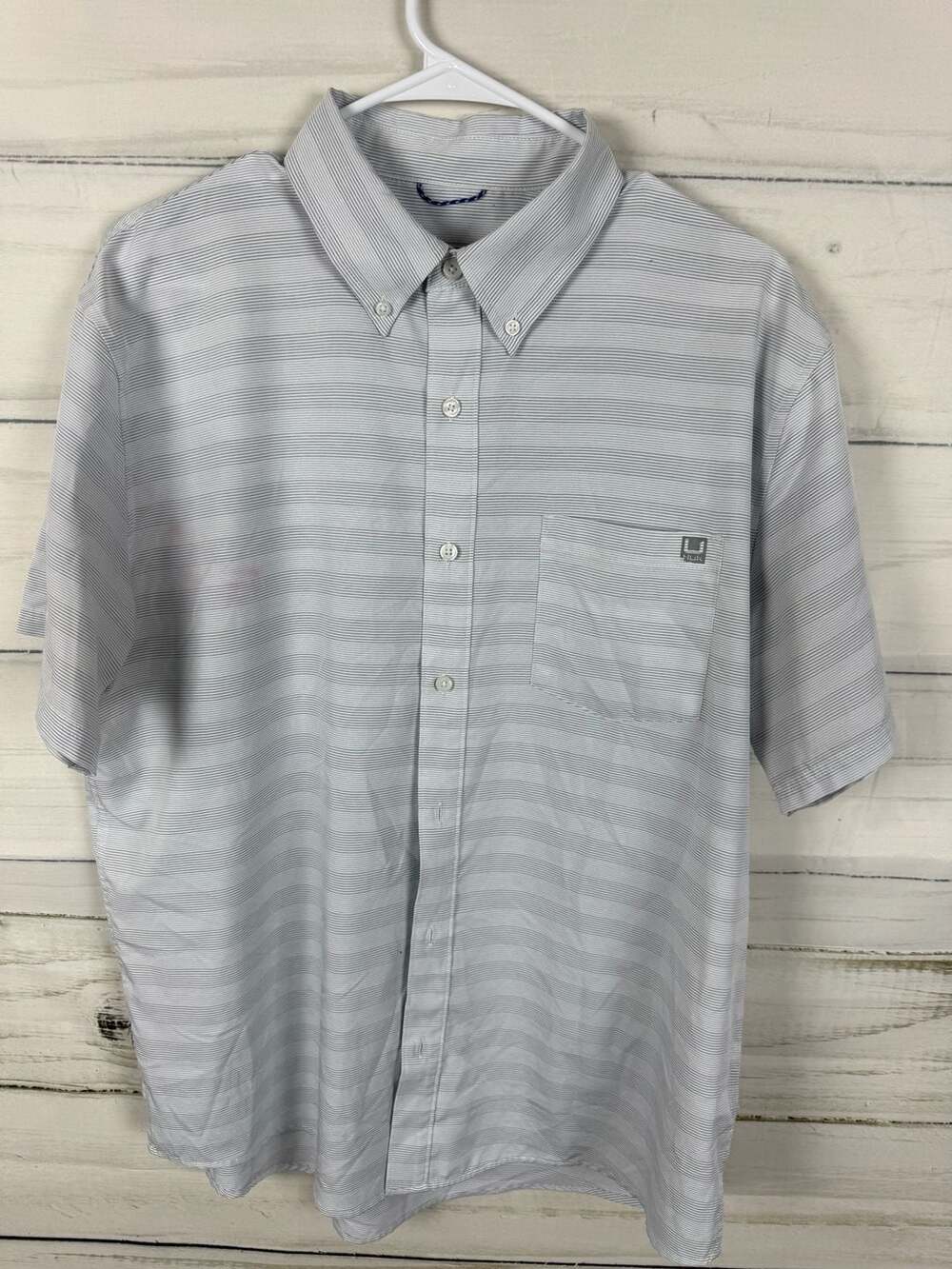 Huk Fishing Men's Kona Short Sleeve Striped Button Down Shirt Grey White